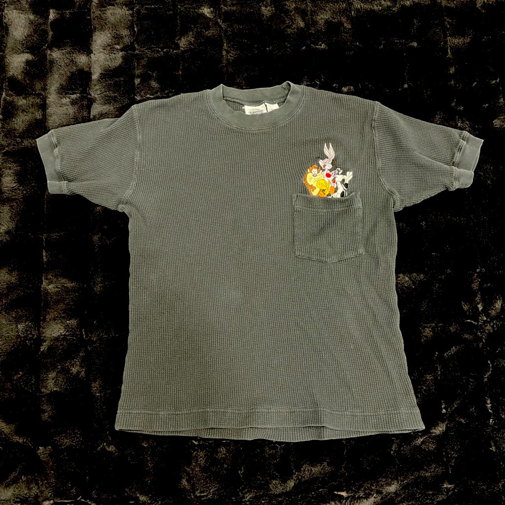 Vintage 90s Looney Tuned T-Shirt with patch